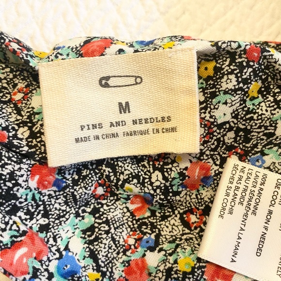 Pins & Needles  Adjustable Flower Print Crop Top - Picture 6 of 7